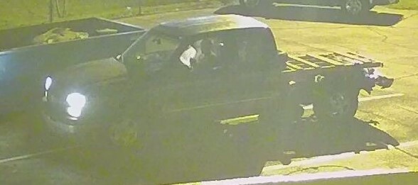 Lakeland Commerce grand theft suspect truck
